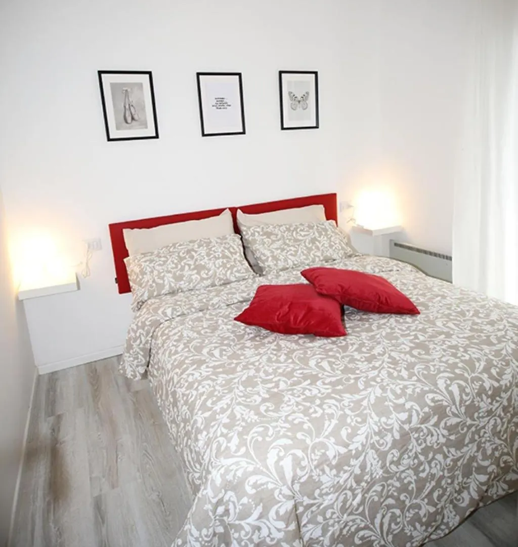 Blancohouse - Appartamento Con Piscina Sul Parco Riccione Italia